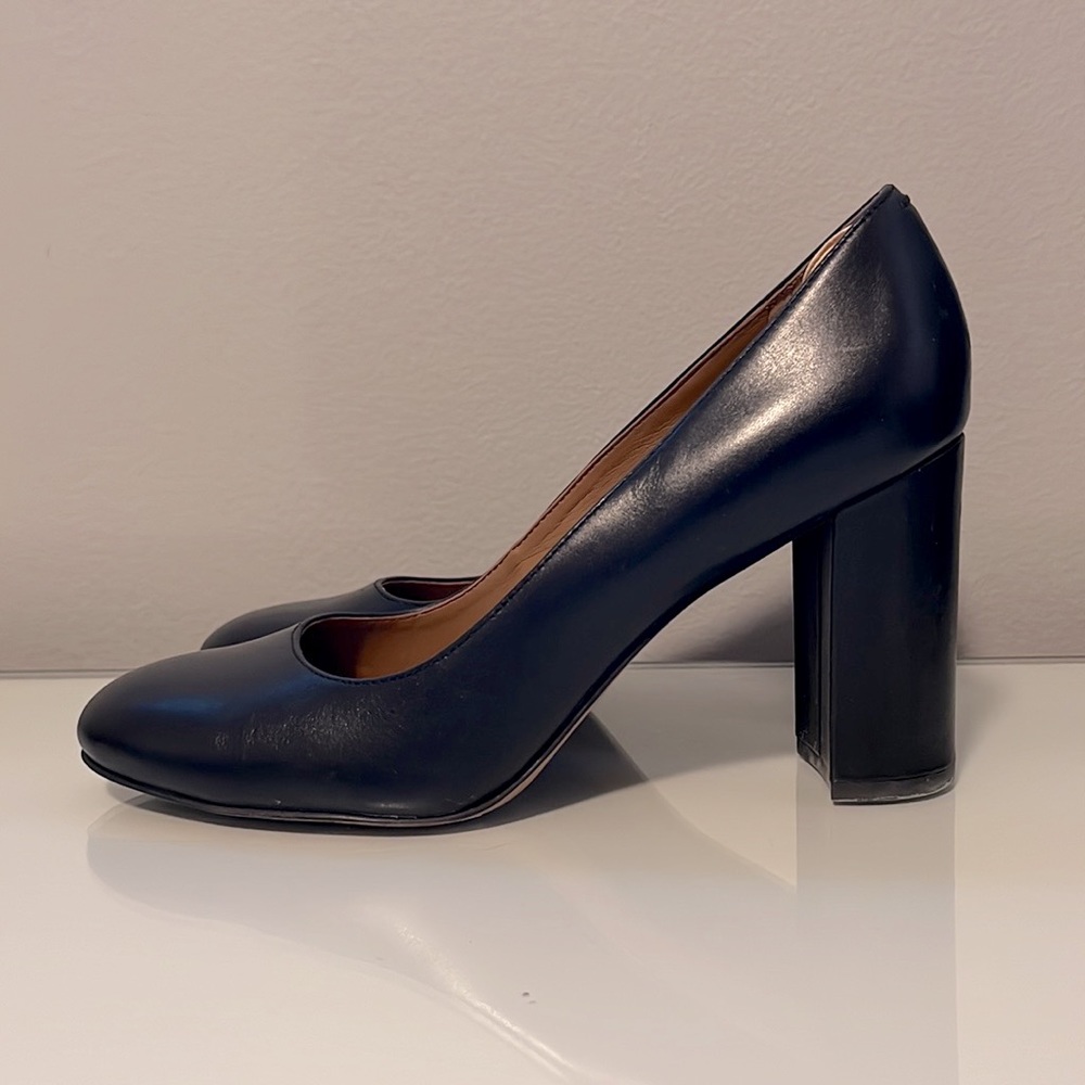 Franco Sarto Pumps